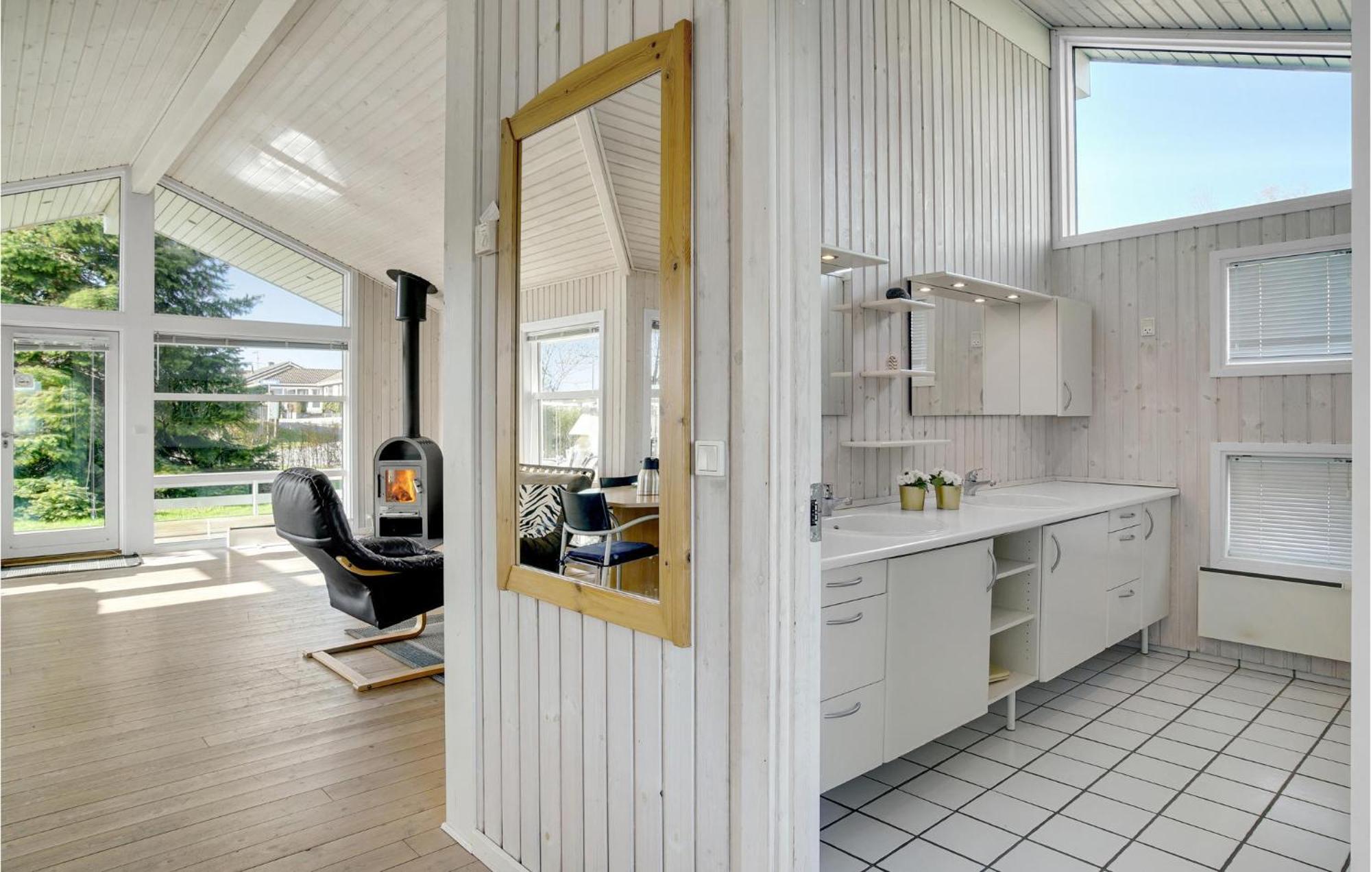 Awesome Home In Stroby With Wifi Esterno foto
