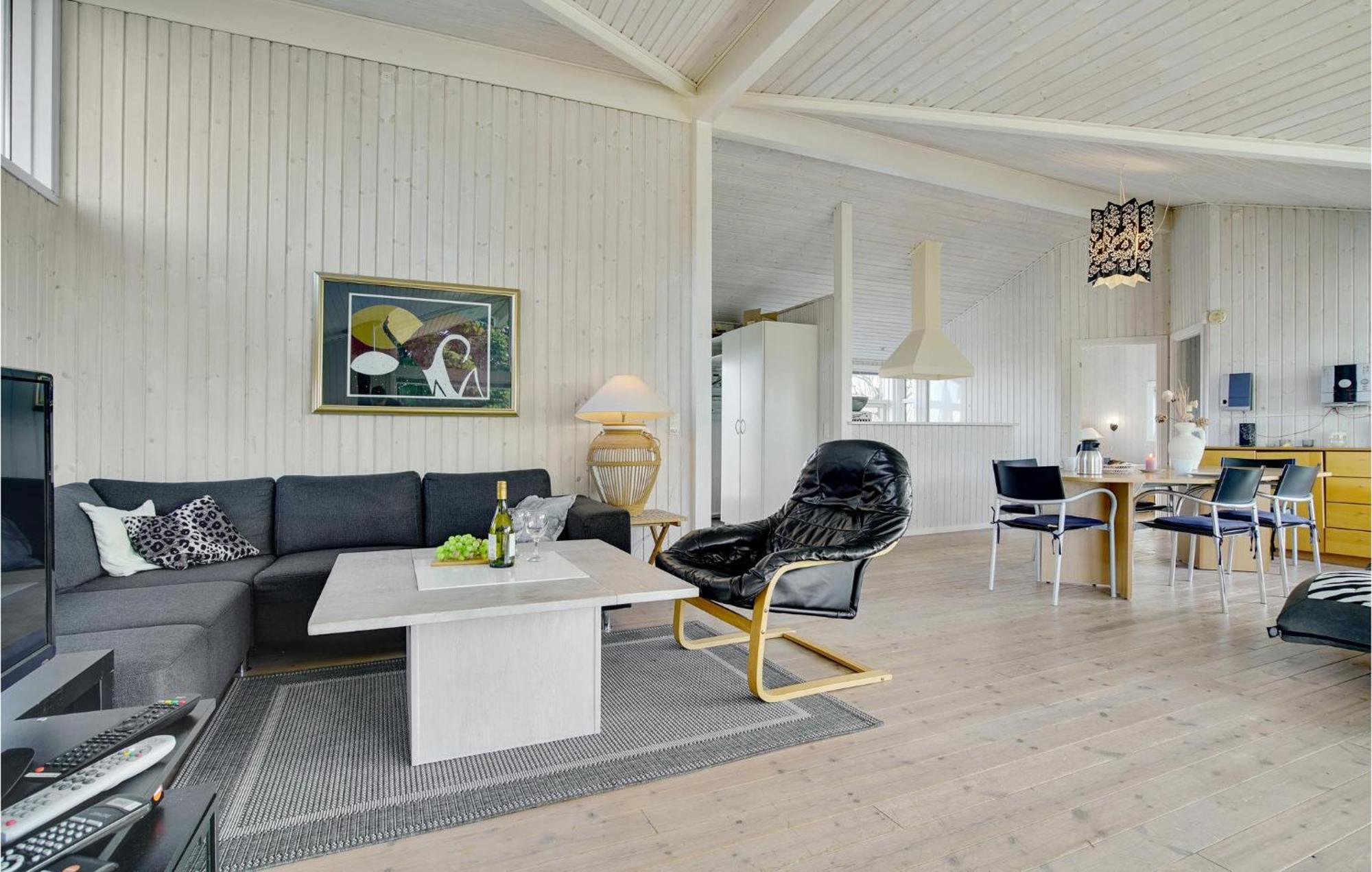 Awesome Home In Stroby With Wifi Esterno foto