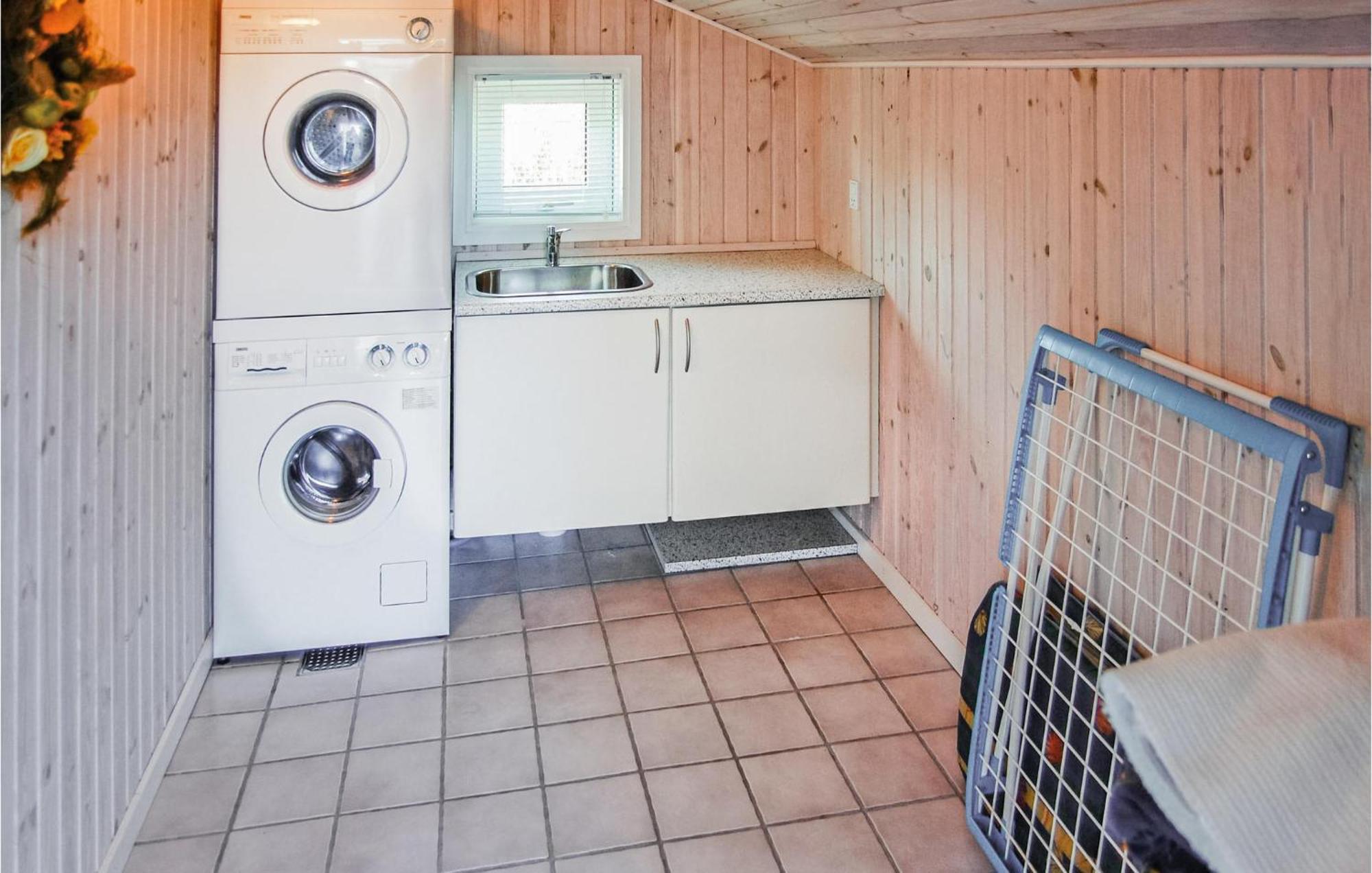 Awesome Home In Stroby With Wifi Esterno foto